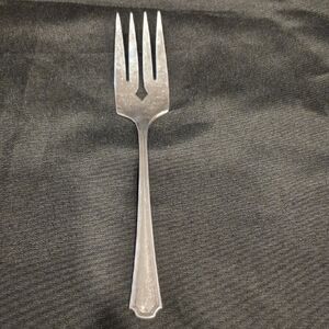 Oneida Elegant Silver Plated Serving Fork In Pattern OHS131